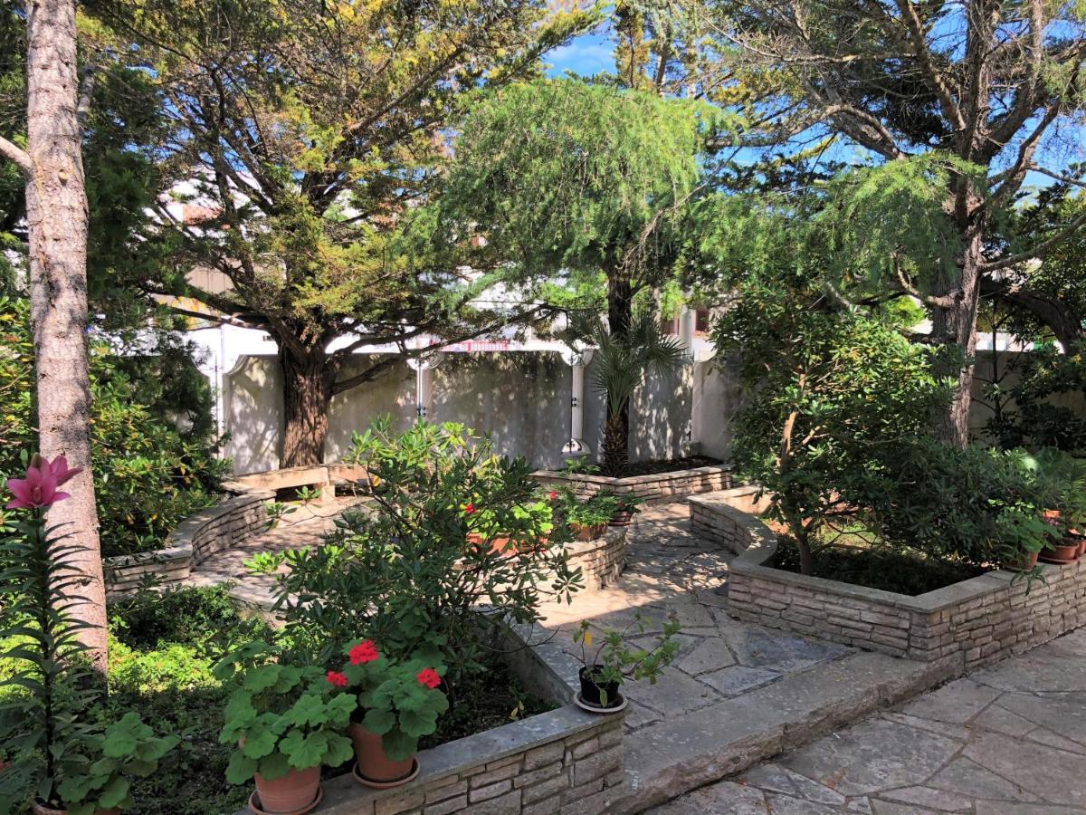 B&B Il Villino Torre Dell'Orso Exterior photo