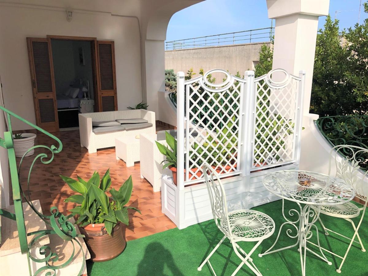 B&B Il Villino Torre Dell'Orso Exterior photo