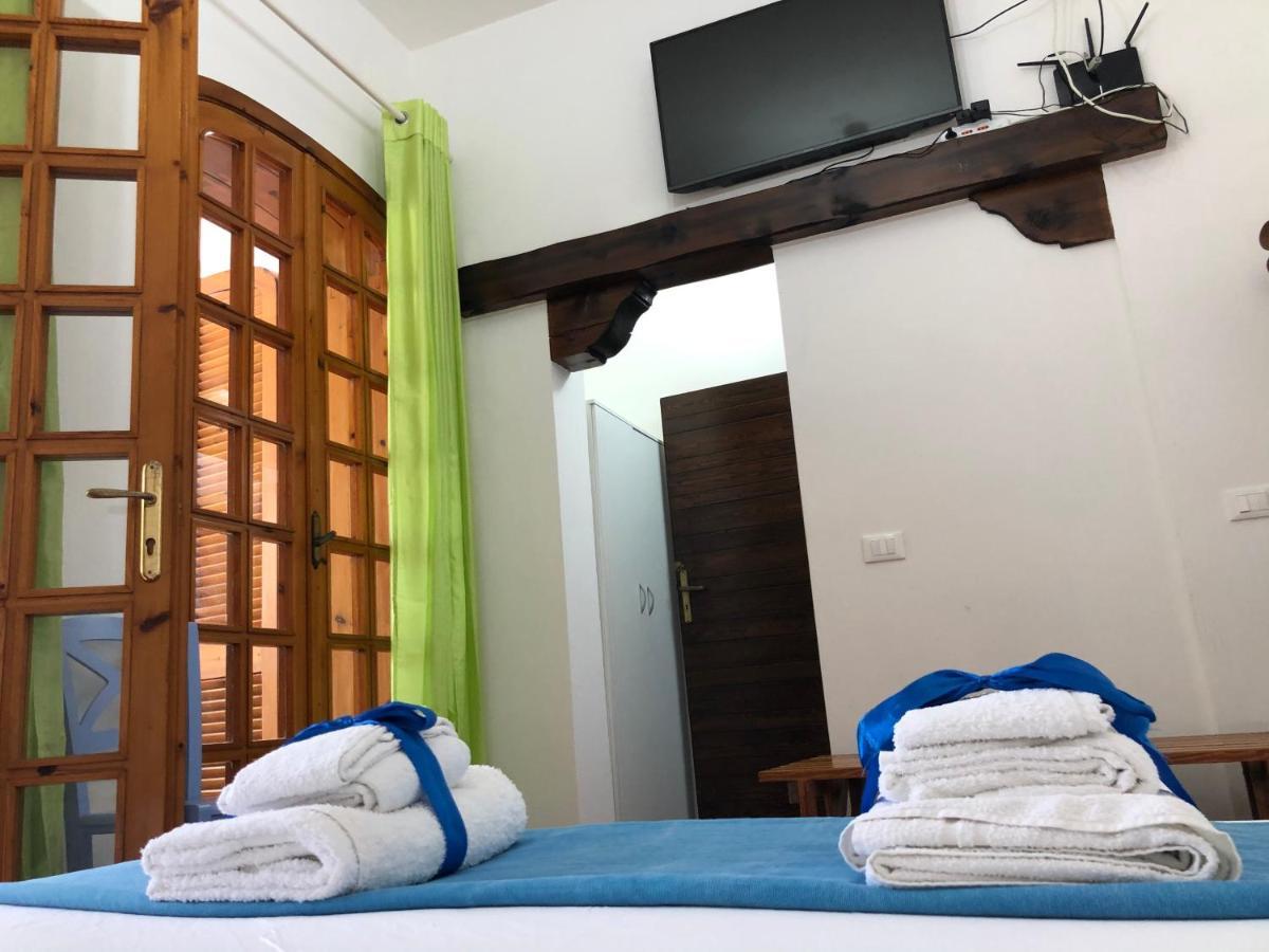 B&B Il Villino Torre Dell'Orso Exterior photo