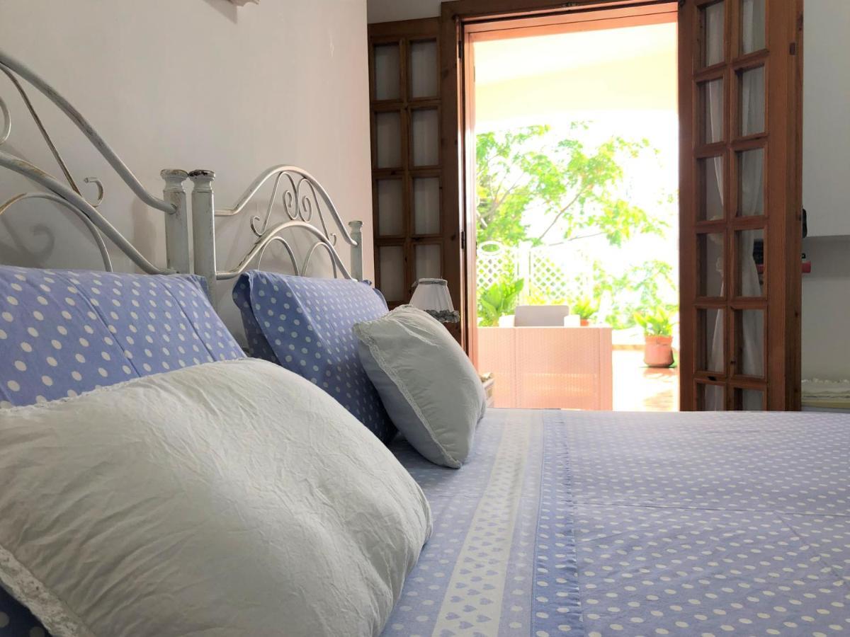 B&B Il Villino Torre Dell'Orso Exterior photo