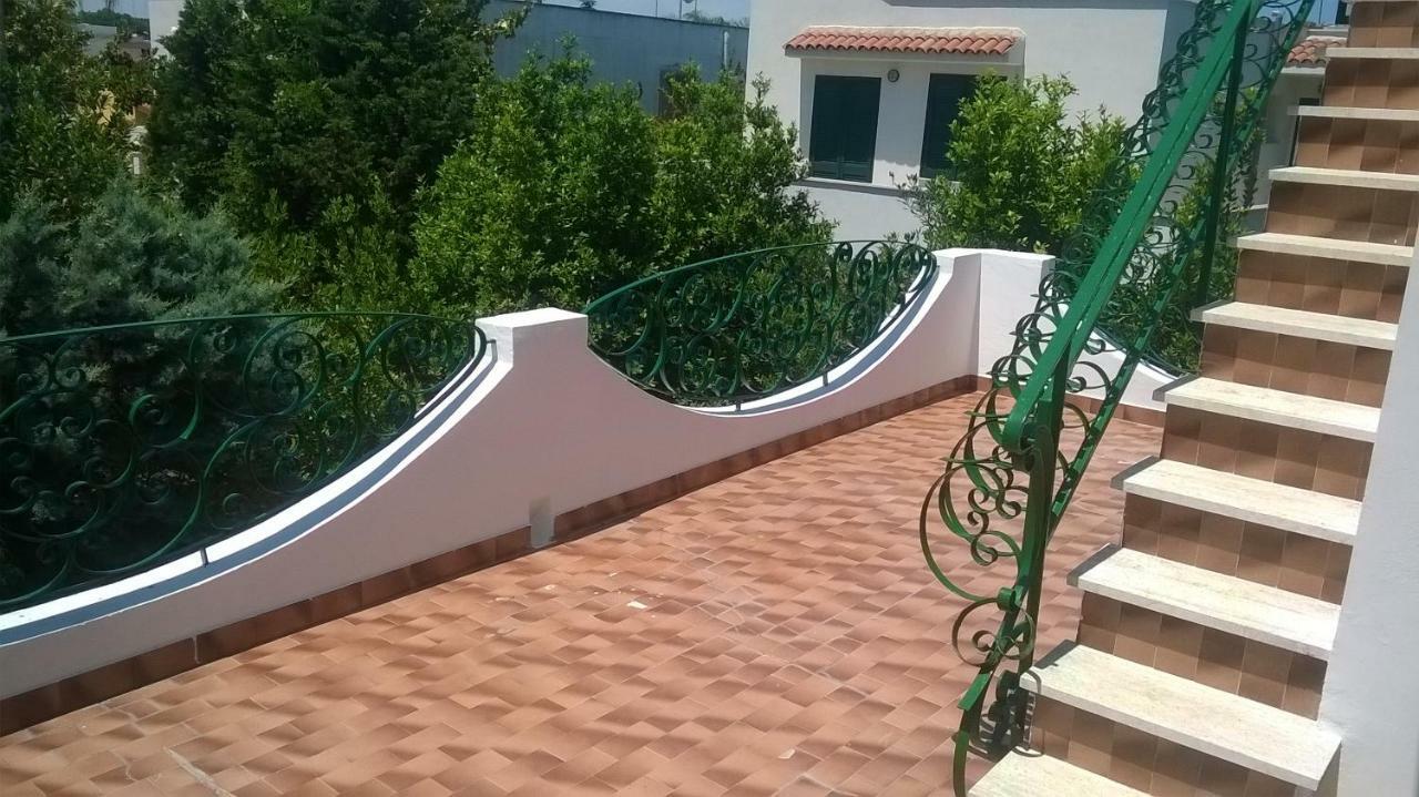 B&B Il Villino Torre Dell'Orso Exterior photo