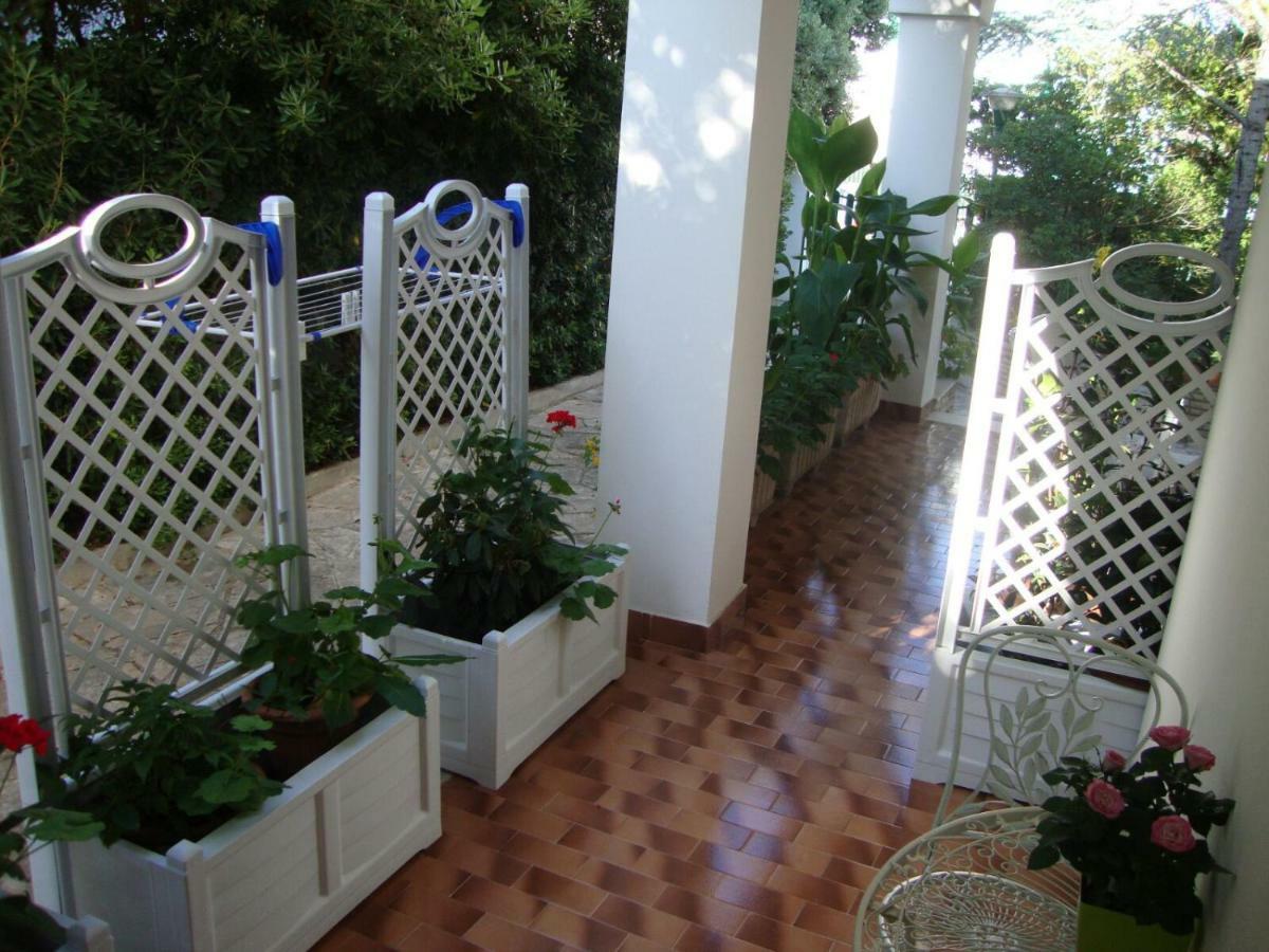 B&B Il Villino Torre Dell'Orso Exterior photo